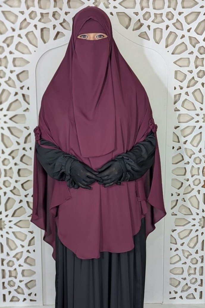 Faria Hijab | Maroon